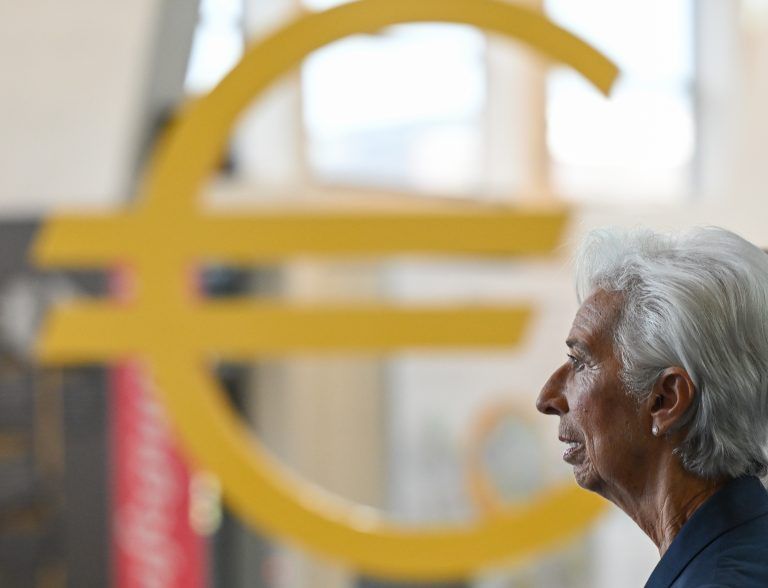 EZB-Präsidentin Christine Lagarde hatte die neunte Erhöhung bereits in Aussicht gestellt. Nun könnte die EZB eine Pause einlegen. dpa