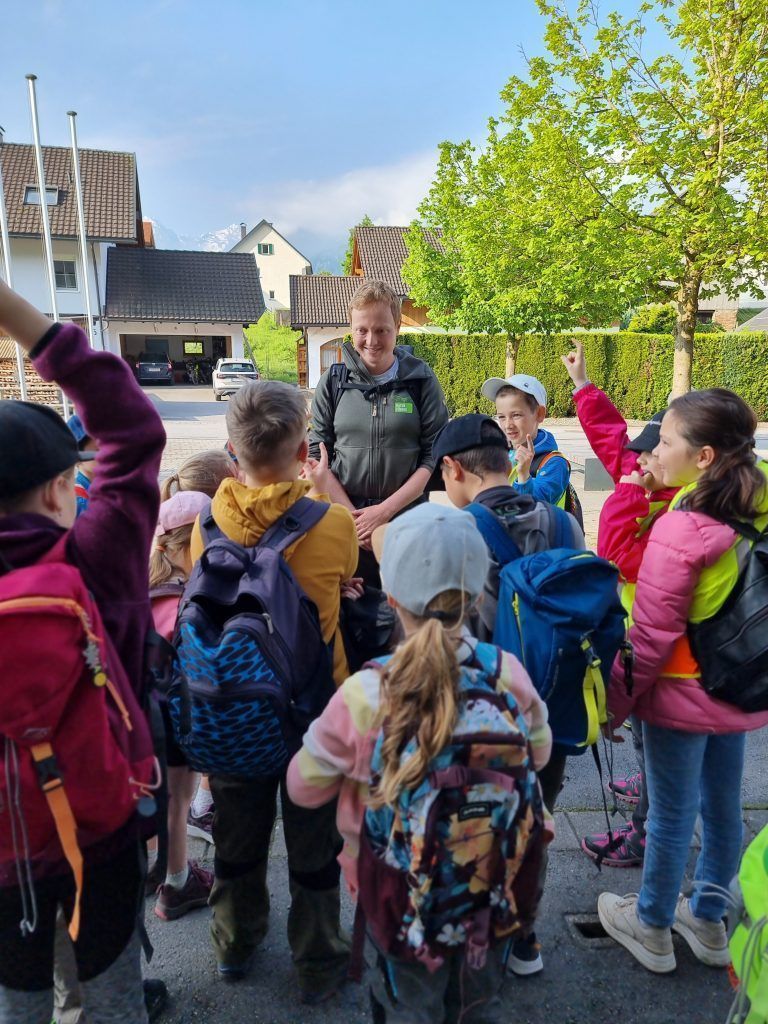Naturführungen mit Volksschulklassen sind Daniel Nußbaumer immer eine große Freude.