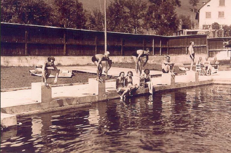 Eine historische Aufnahme von Oskar Gassner, noch ohne den heutigen Schwimmbadkiosk. <span class="copyright">Oskar Gassner</span>