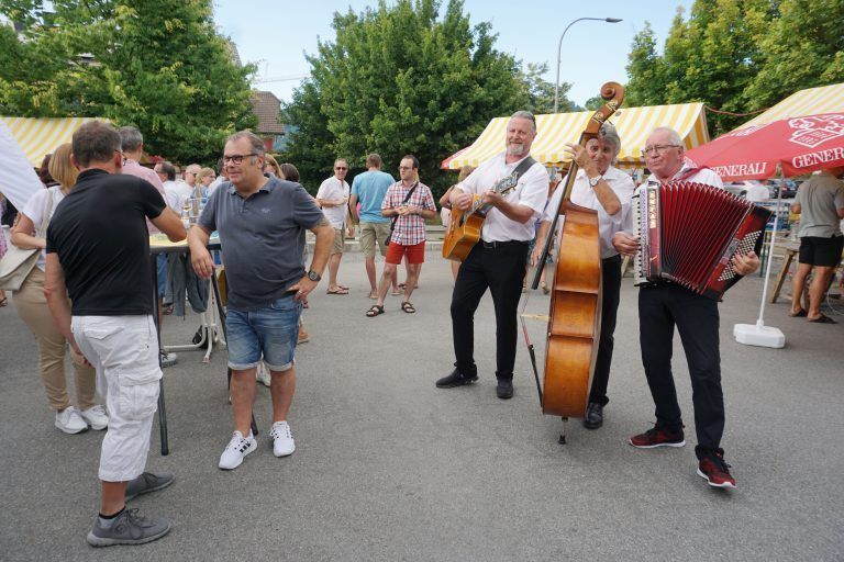 Unplugged sorgten die Oldies 3 für Top-Unterhaltung.