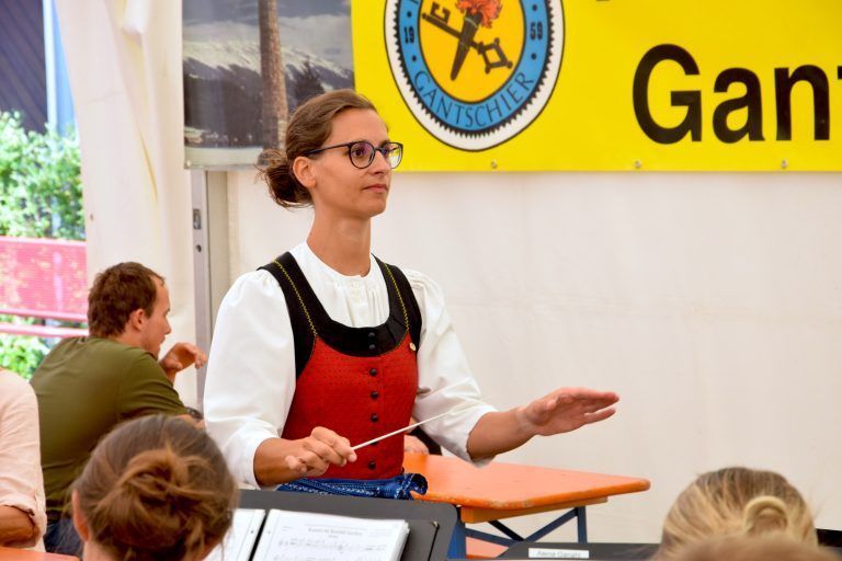 Kapellmeisterin Melanie Melmer.