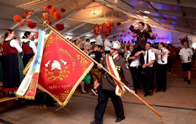 Drei Tage lang feierte Gaschurns Feuerwehr ihr 100-jähriges Bestehen. Beim Nassleistungsbewerb gewann Silbertal. <span class="copyright">Bilder: SCO</span>