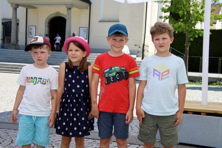 Vier kleine Teilnehmer der Kinder-Kirchen-Ralley. <span class="copyright">CHF/7</span>