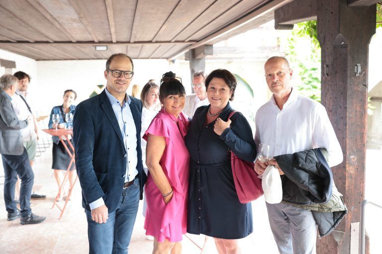 Amtsleiter Martin Vergeiner; Karin Stecher, Caroline und Norbert Fürst.