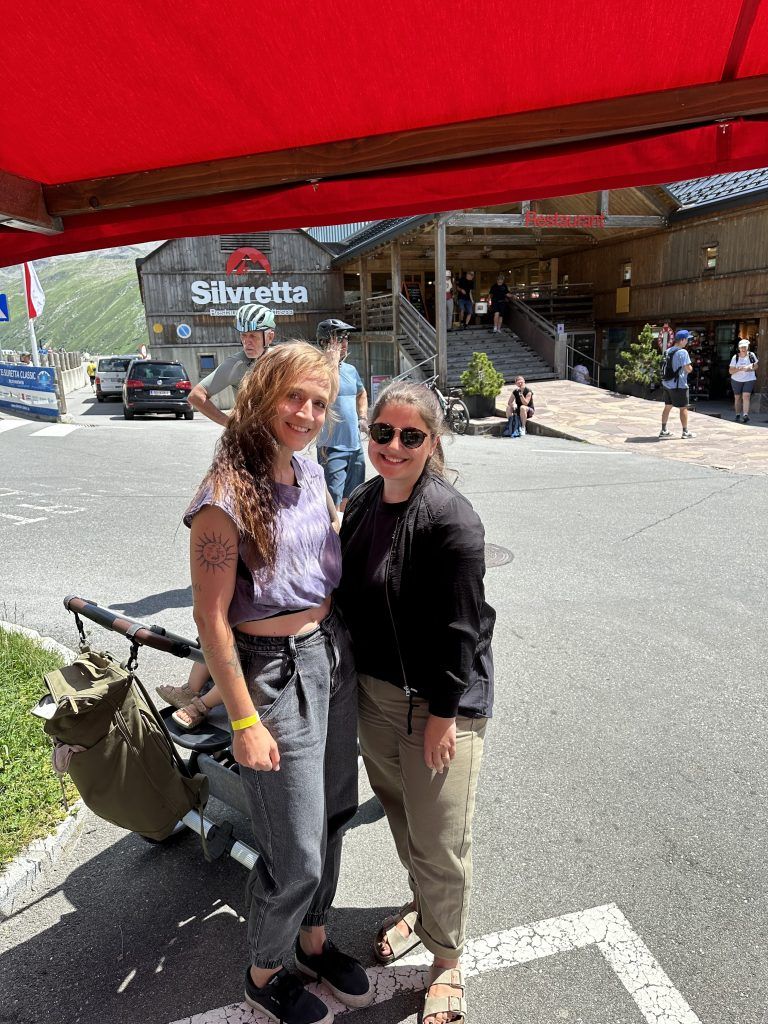 Food-Bloggerin Tabea Walch und Mitorganisatorin Saskia Heel.