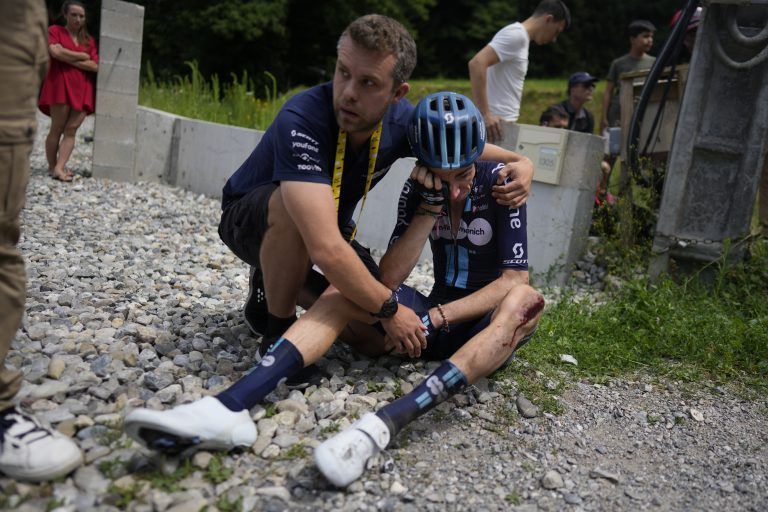 Schwerer Massensturz bei der Tour de Frabce.
