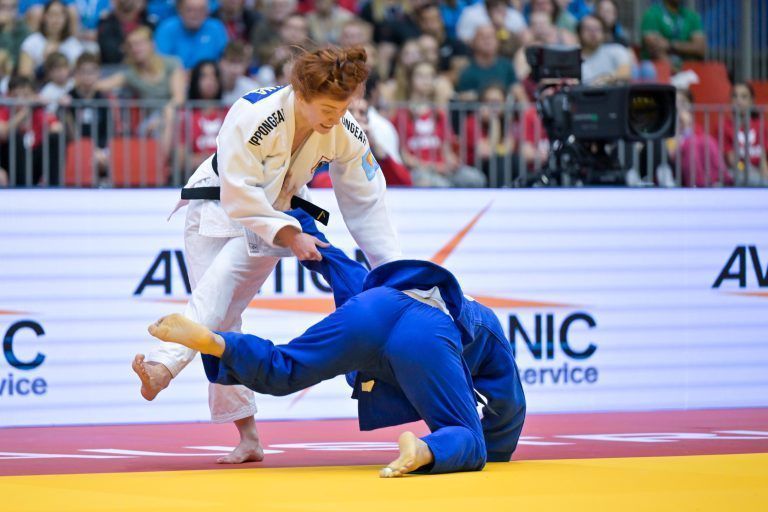 Die Austria-Britin Lubjana "Lulu" Piovesana hat sich aktuell über die Kontinentalquote für die Sommerspiele in Paris qualifiziert. <span class="copyright">GEPA</span>