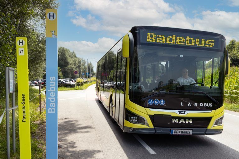 Der Badebus Linie 450 bringt Gäste von Rankweil, Feldkirch und Meiningen zu den Paspels-Seen. <span class="copyright">Landbus Oberes Rheintal</span>