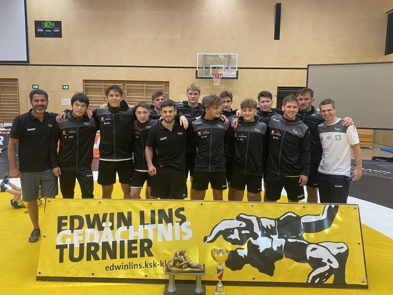 KSK Klaus will das Gedächtnisturnier für Edwin Lins gewinnen.