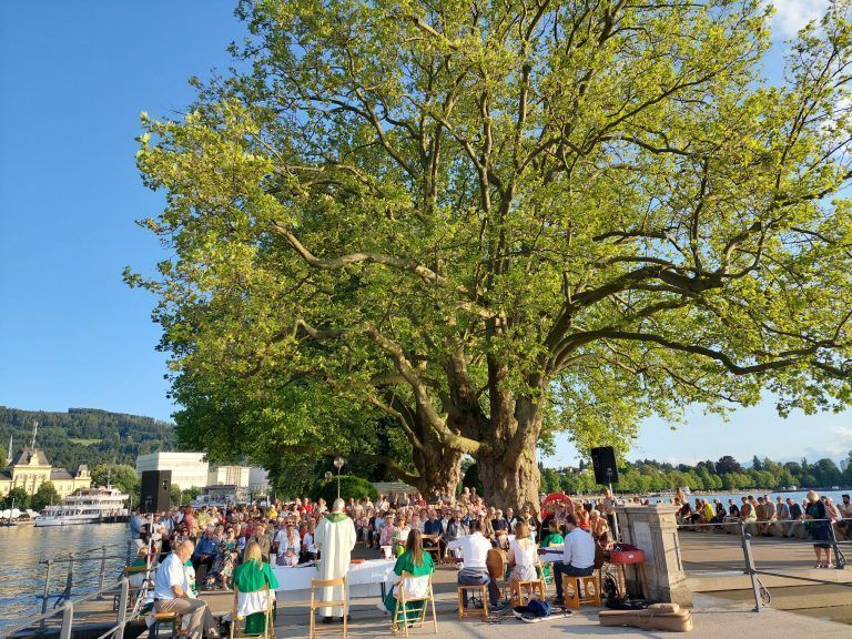 Kommenden Sonntag wird am Molo eine Freiluftabendmesse zelebriert. <span class="copyright">pfarre herz jesu</span>