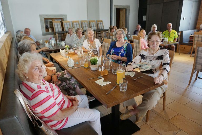 Die Damen sind bei der Seniorenbörse klar das starke Geschlecht. <span class="copyright">HAPF/10</span>
