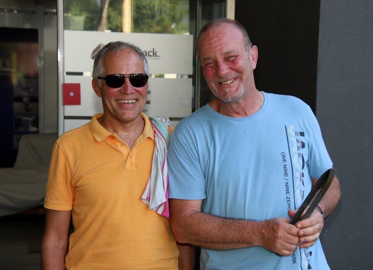 Peter Kühn (r.) freite sich, dass er an diesem Abend auch seinen Vorgänger Karl Seeberger begrüßen konnte.
