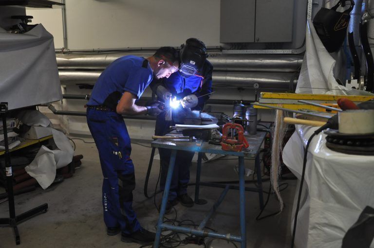 Es wird bereits fleißig in den Schulen und Kindergärten gewerkelt.