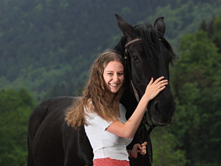Neben der Musik zählt auch das Reiten zu Valentinas Leidenschaften.
