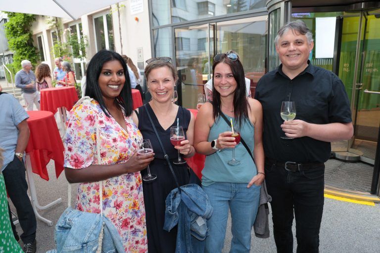 Shari Schmid, Bianca Fußenegger, Claudia Prugg und CAD-Trainer Herbert Hofer. <span class="copyright">AME</span>