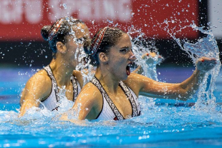 Anna-Maria und Eirini-Marina Alexandri nehmen bei der WM nach dem Vorkampf den zweiten Rang ein. GEPA