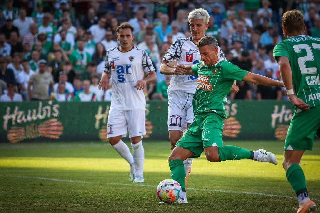 Auch Rapid Wien zieht in nächste Runde ein