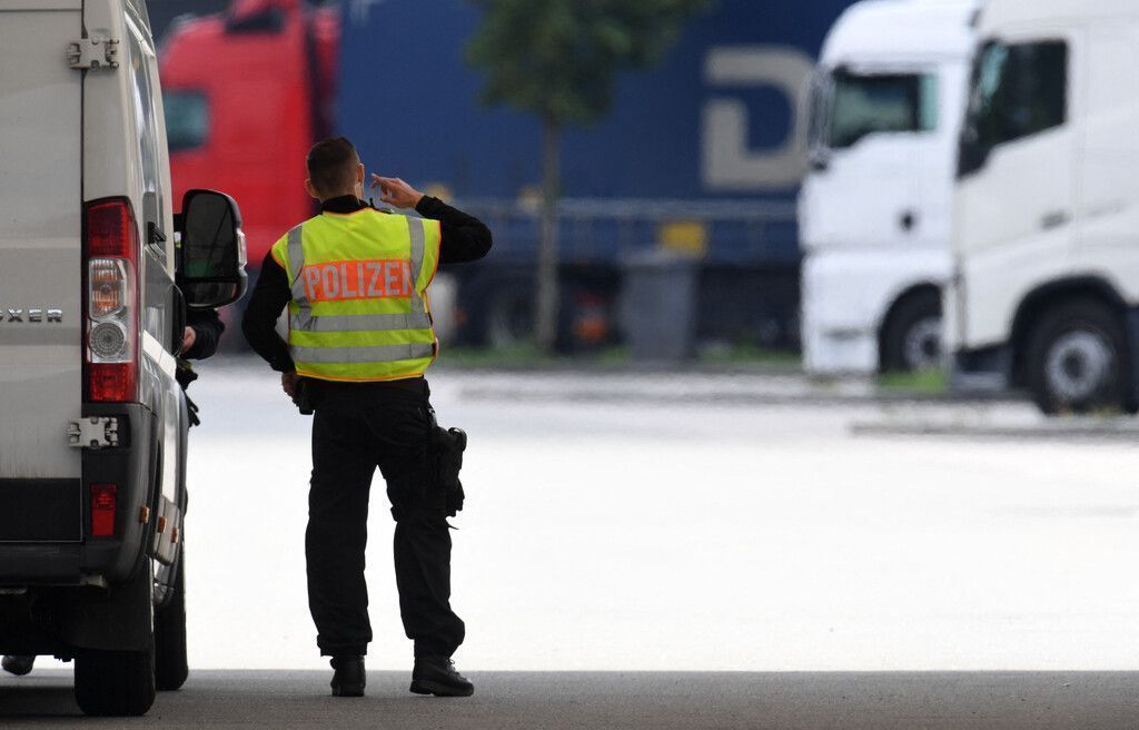 Politik in Kürze