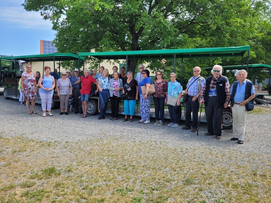 Eingesendet. Vereinsnachrichten aus dem Bezirk