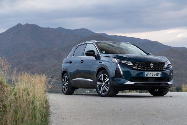 Ein neuer Elektrifizierungsschritt für den Peugeot 3008.Werk