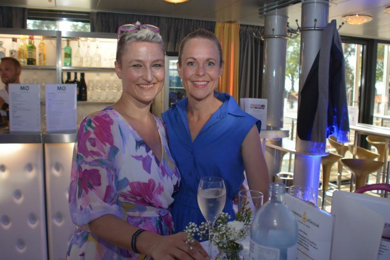 Ellen Nenning mit Margit Bilgeri.