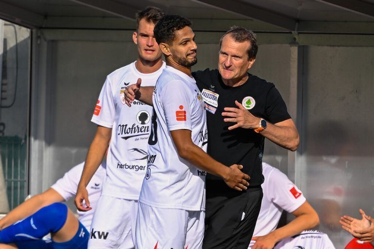 Wichtig für Trainer Janeschitz: William konnte in Dornbirn gehalten werden.gepa
