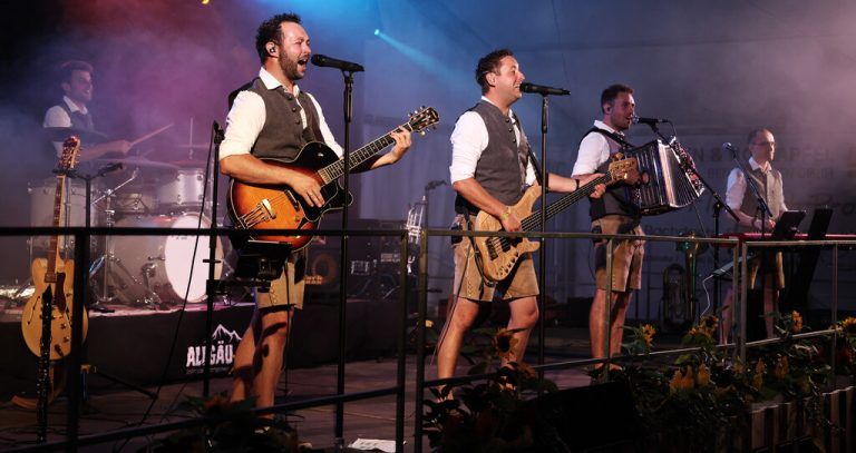 ab 6 Uhr festplatz, Schnepfau