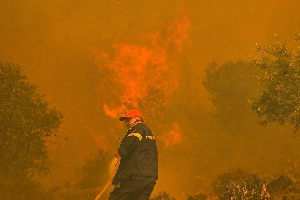 Waldbrände weiter außer Kontrolle
