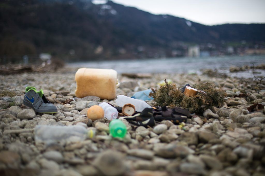 Im Bodensee nur geringe Mengen von Mikroplastik. »A4