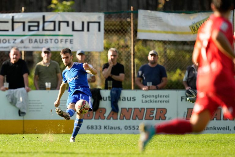 Livio Stückler, Sohn von Sportchef Christoph Stückler, wird gegen den LASK wohl ein Teil der Fünferabwehr sein.VN-Harz