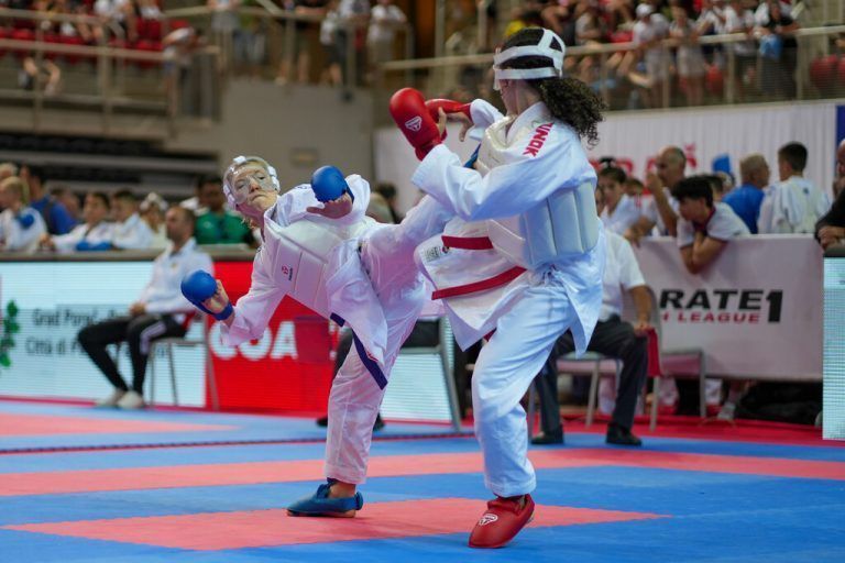 Maya Sandholzer belegte bei ihrem Debüt in der WKF Youth League den neunten Rang.Karate Vorarlberg/Grafoner