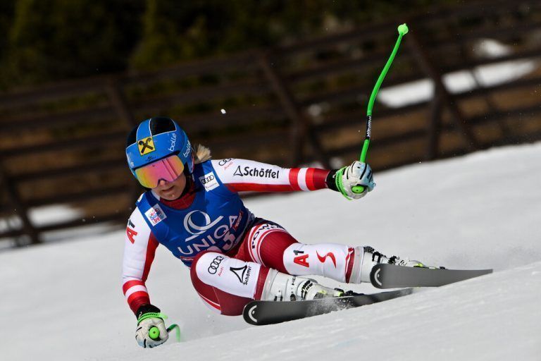 Mit Tempo im Schnee - Amanda Salzgeber hofft auf die rasche Rückkehr.gepa