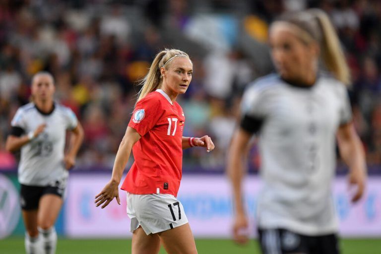 Sarah Puntigam trägt ab sofort die Kapitänsbinde beim Nationalteam.gepa