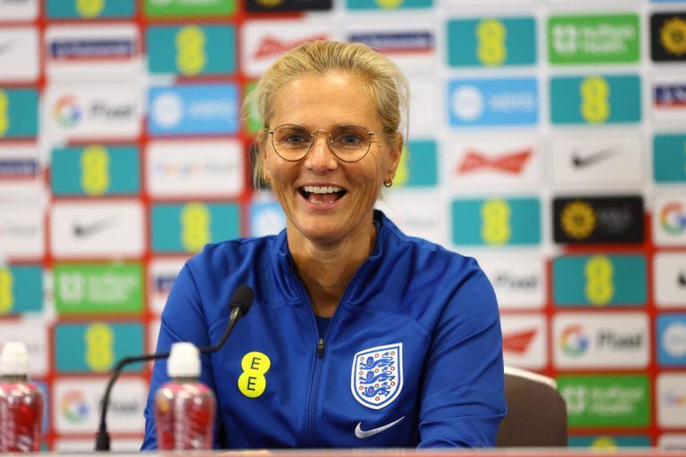 Sarina Wiegman soll England zum WM-Titel führen. reuters