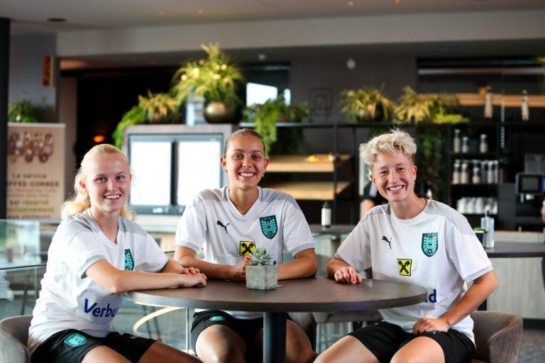 Volle Ländle-Power bei der U19-Europameisterschaft in Belgien: Emilia Purtscher, Linda Natter und Amelie Roduner.ÖFB/Karacam