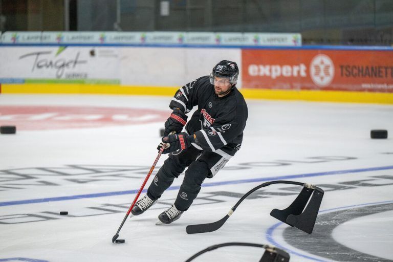 Volle Power bei Alexander Pallestrang und Co. in der ersten Trainingswoche auf Eis.Rhomberg/3