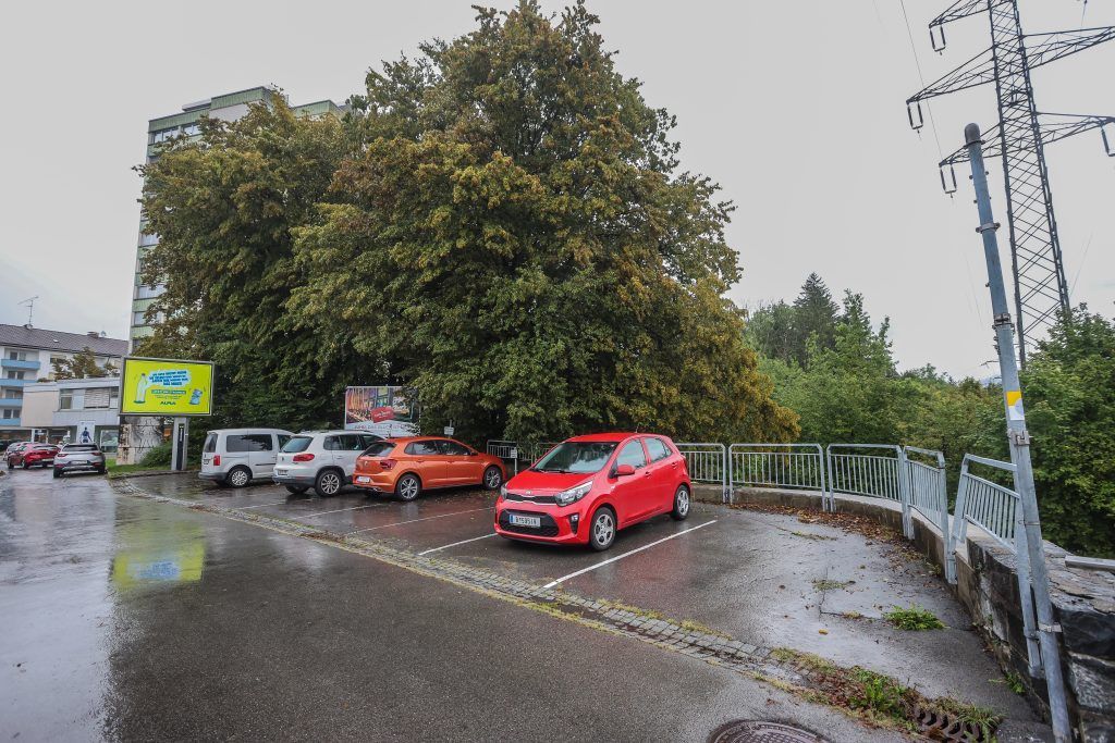 Zoff um sündteure Parkplatzmiete