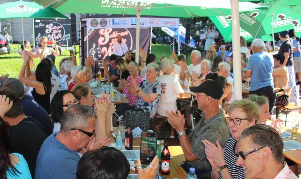 „Wolfurt, nur du alleine&#8230;“ Premiere am Wochenmarkt