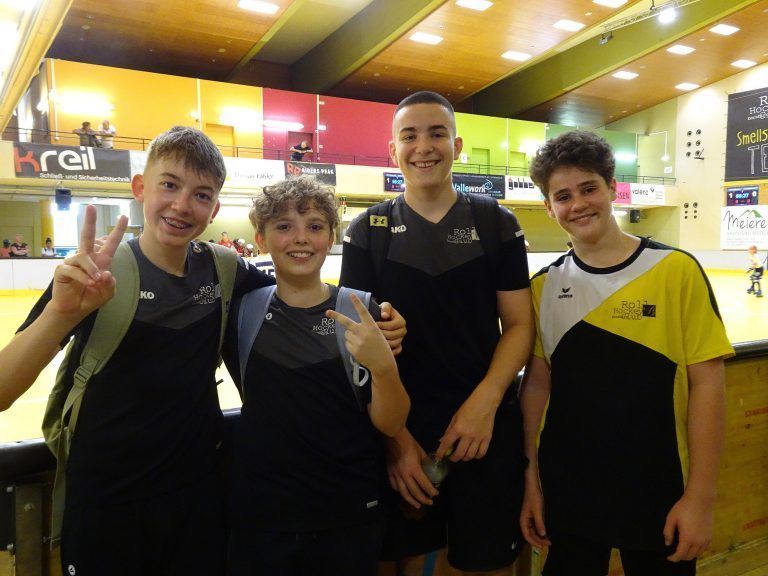 Die U15-Jungs freuten sich ganz besonders über das Turnier-Highlight des Jahres.