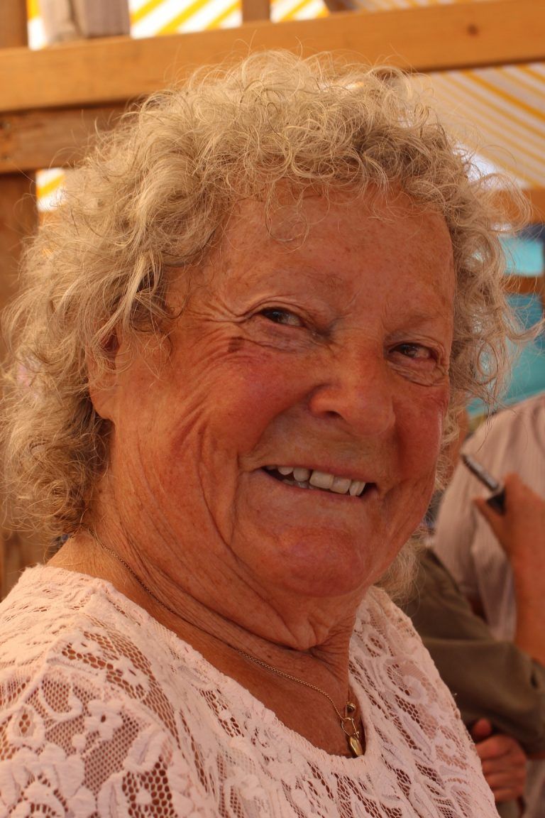 Für Hilde Meusburger war die Präsentation nichts Neues, denn „wir kennen dieses Lied in der Originalversion seit Jahrzehnten und singen es auch oft und gerne. Dass es jetzt einen Text mit Wolfurt-Bezug gibt, ist eine lustige Idee und ich kann mir gut vorstellen, dass künftig dieser Text gesungen wird.“