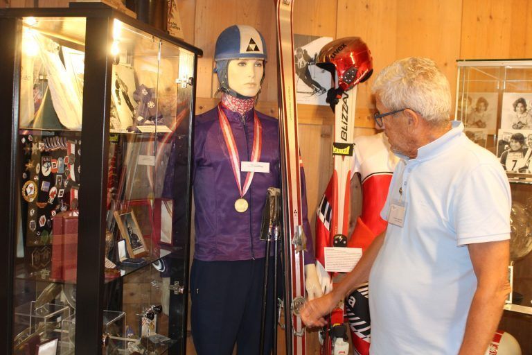Von Gerhard Nenning ist nur ein kleiner Teil in der Ausstellung, der andere Teil ist im Depot-Schauraum im Keller zu sehen.