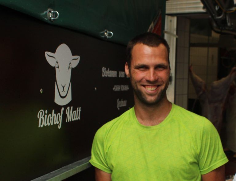 Christoph Matt vom gleichnamigen Biohof ist einer der rund 50 Lieferanten, die Regionalität und Nachhaltigkeit gewährleisten.