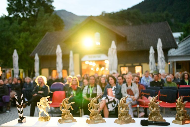 Zu gewinnen gab es das Goldene Einhorn. 