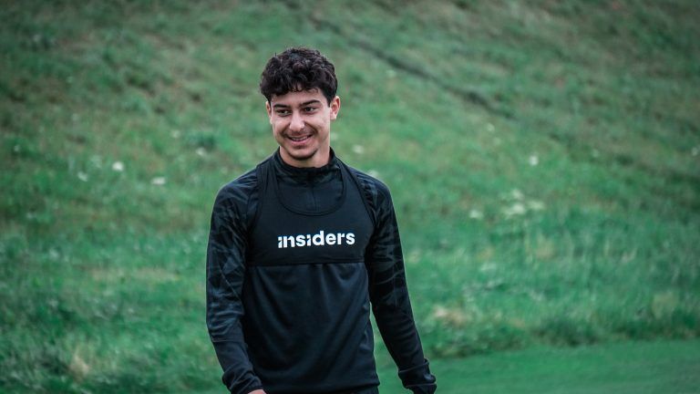 Enes Koc ist nun auch offiziell Mitglied des Lustenauer Profikaders.VN