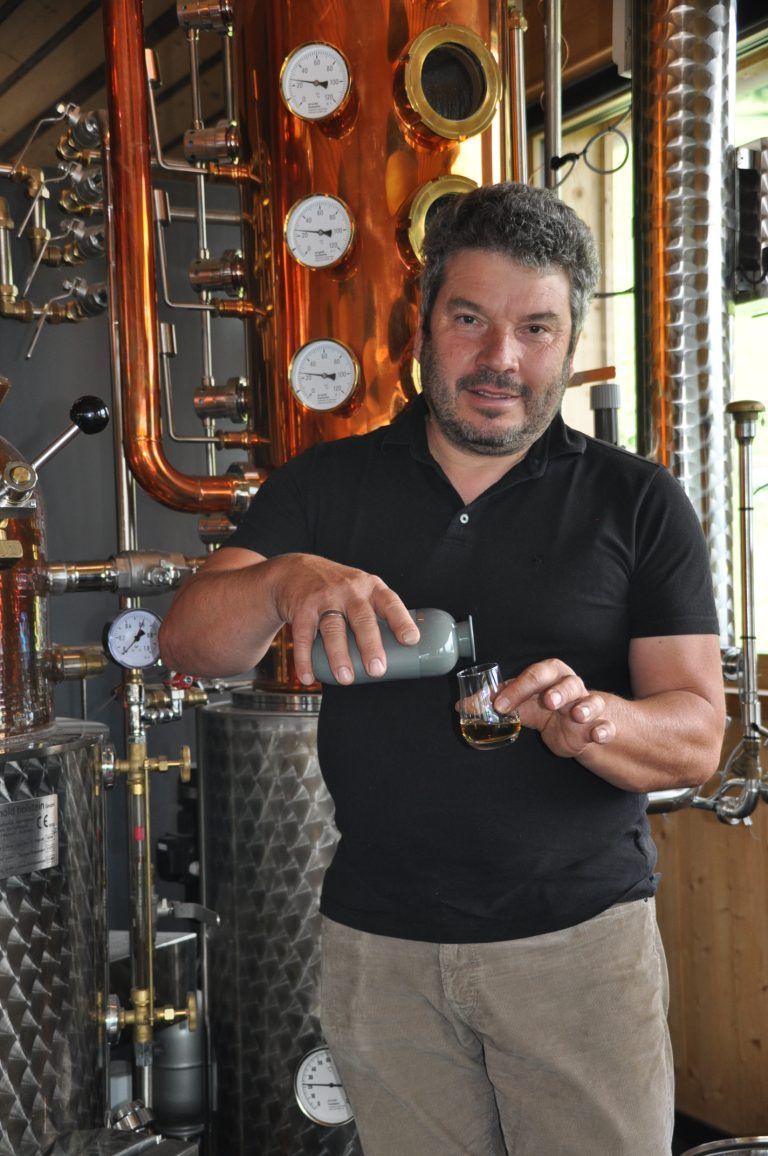 Gemälzte Gerste aus Österreich und Deutschland bildet die Basis für den selbstgebrannten Whisky.