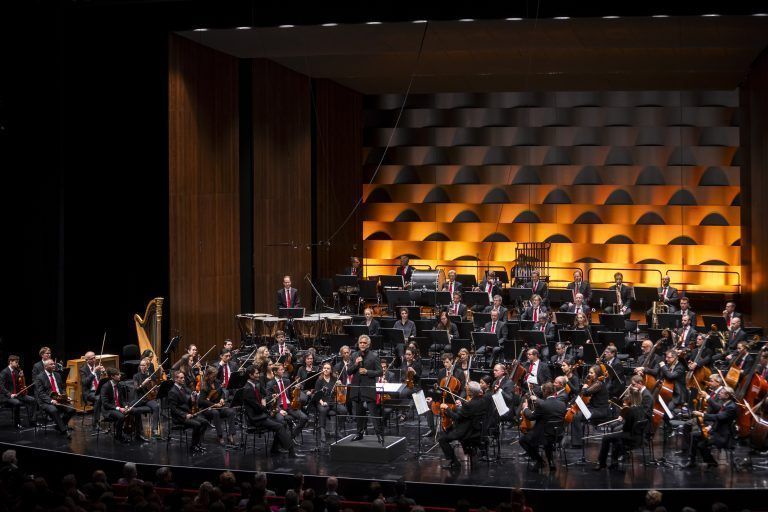 Am 7. August spielen die Wiener Symphoniker das dritte Orchesterkonzert. mathis.studio