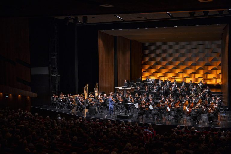Die Wiener Symphoniker zeigten sich einmal mehr in Bestform als europäisches Spitzenorchester. <span class="copyright">Bregenzer Festspiele/ Lisa Mathis</span>