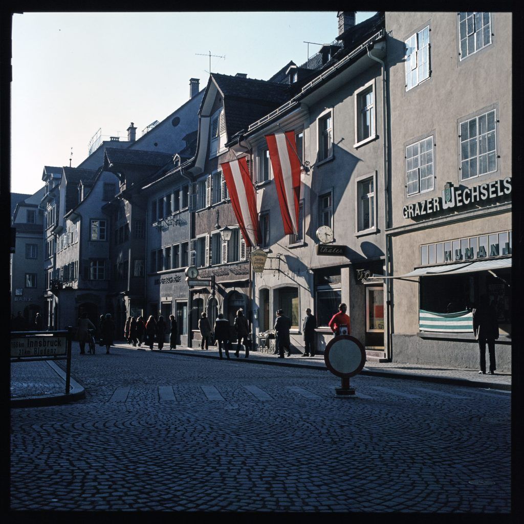 Die Altstadt erwachte