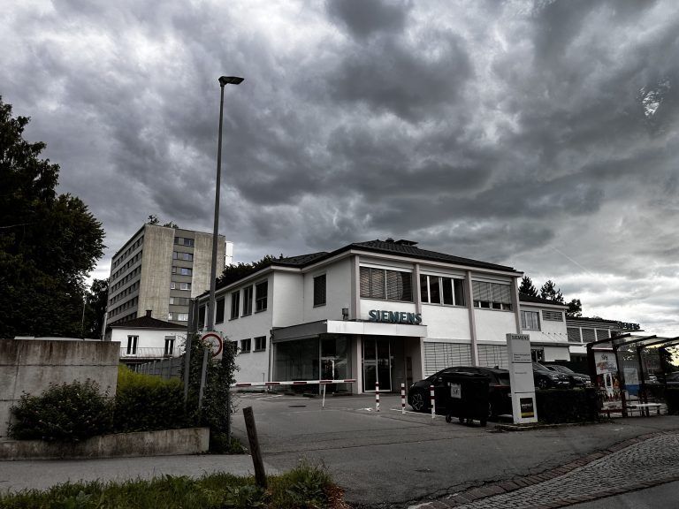 Siemens Vorarlberg muss sich mit einem millionenschweren Betrugsfall auseinandersetzen. <span class="copyright">VOL/Springer</span>