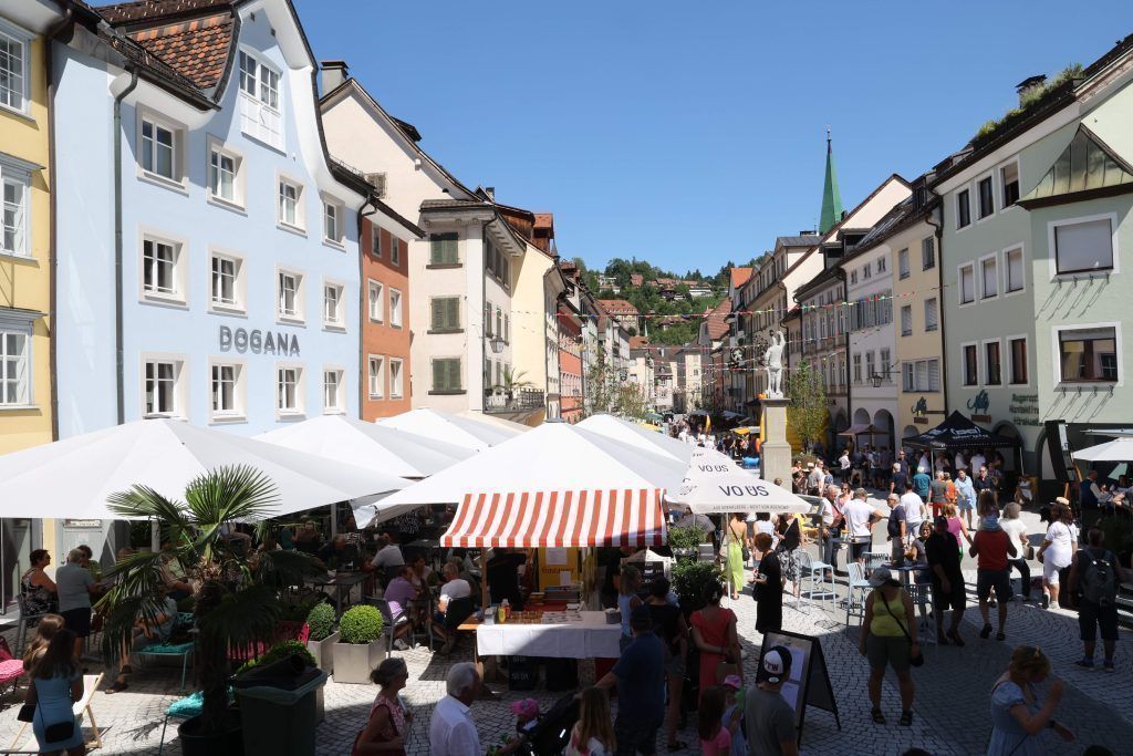 Neustadt nach Neugestaltung wieder „in Betrieb genommen“